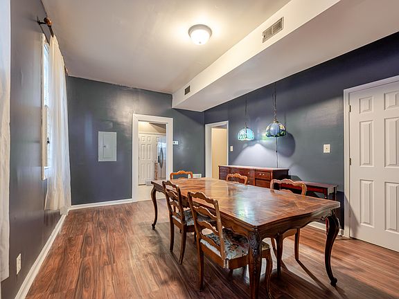 5th image of 1319 U St SE