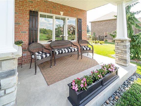 3rd image of 7803 Natalie Ln