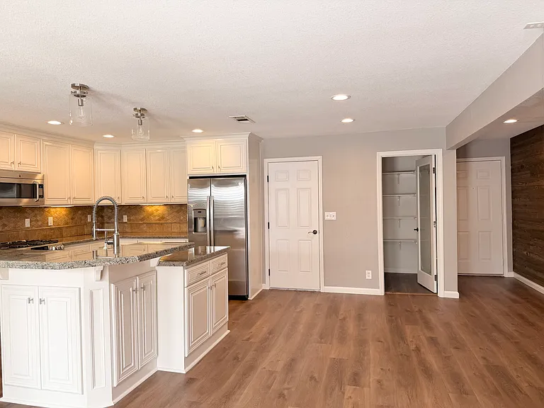 4757 Racetrack Cir — Photo 5