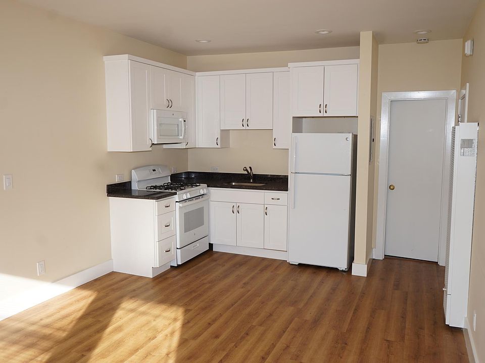 1st image of 145 Gough St #8