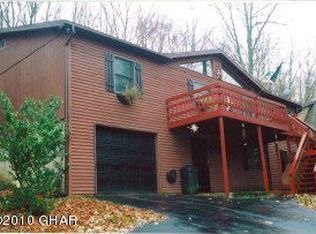 53 Edge Rock Dr, Drums, PA 18222