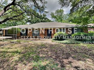 1306 Pinon Dr, Mansfield, TX 76063