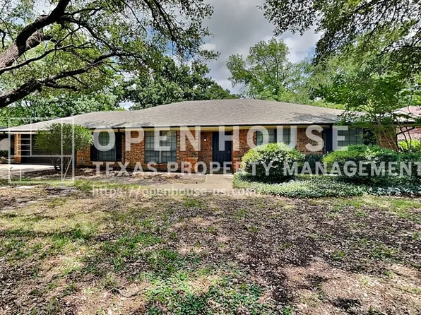 1306 Pinon Dr, Mansfield, TX 76063