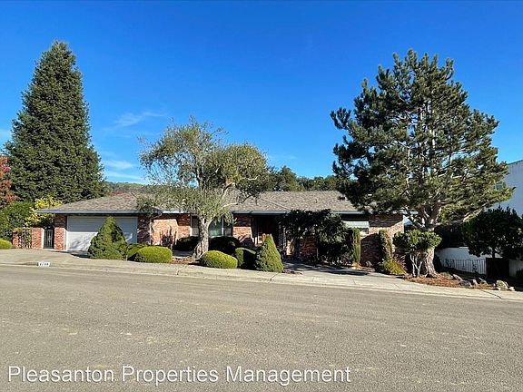 2nd image of 4740 Mira Vista Dr