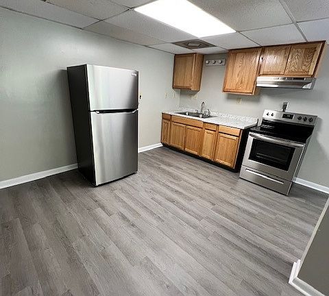 5th image of 218 S College Ave #5