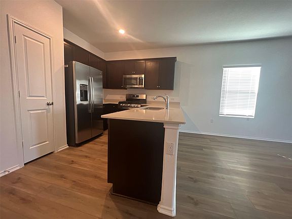 3rd image of 13604 Menard Way