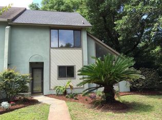 302 Mallard Ct, Mount Pleasant, SC 29464