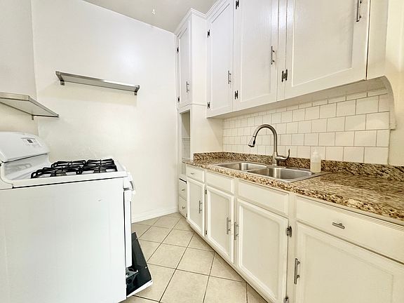 4th image of 625 S Cochran Ave APT 9
