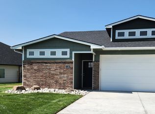 1110 Trek Ct, Goddard, KS 67052