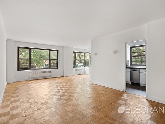4th image of 55 E End Ave APT 3H