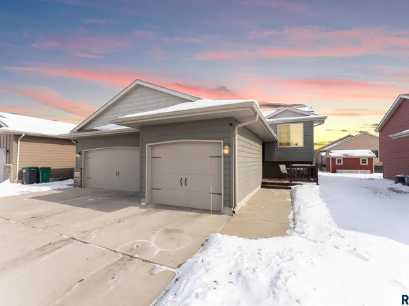 4804 S Tribbey Trl, Sioux Falls, SD 57106