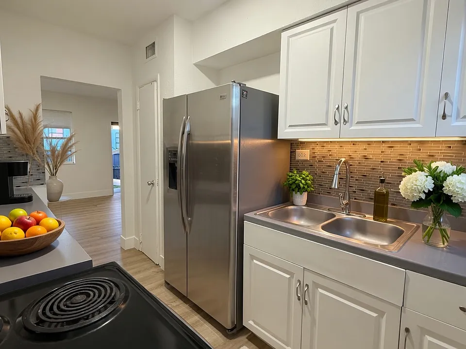 1041 NW 30th St #2-3.1
