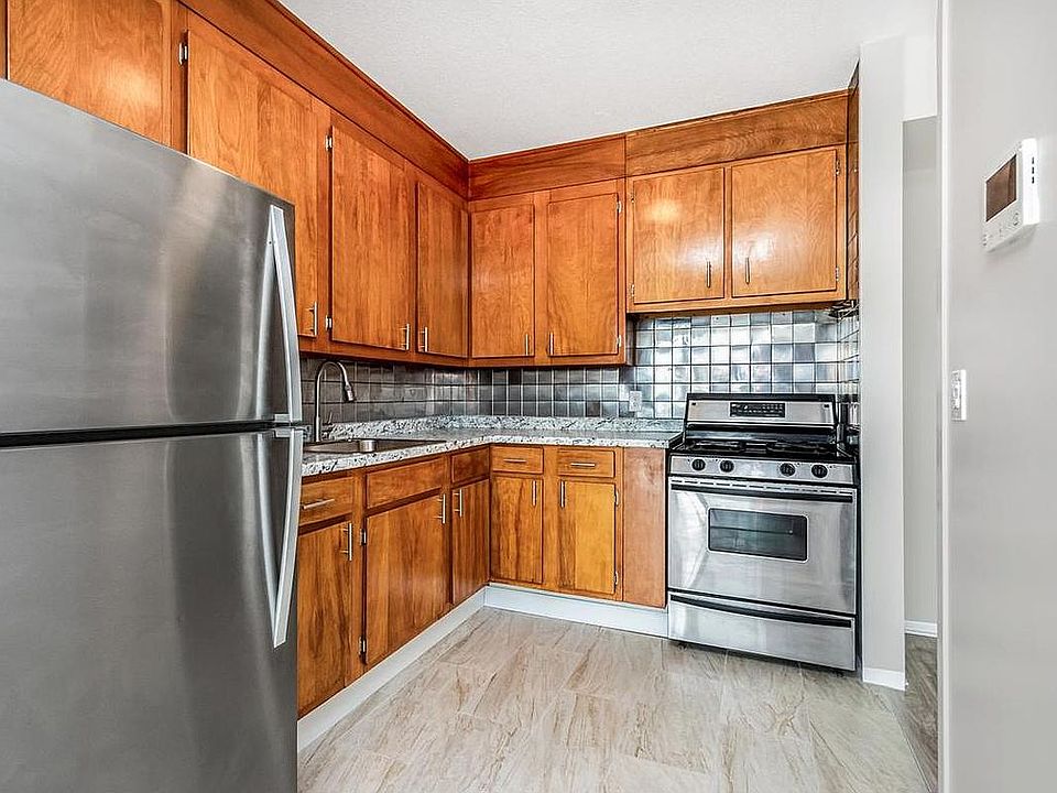 1st image of 290 W 232nd St APT 21C