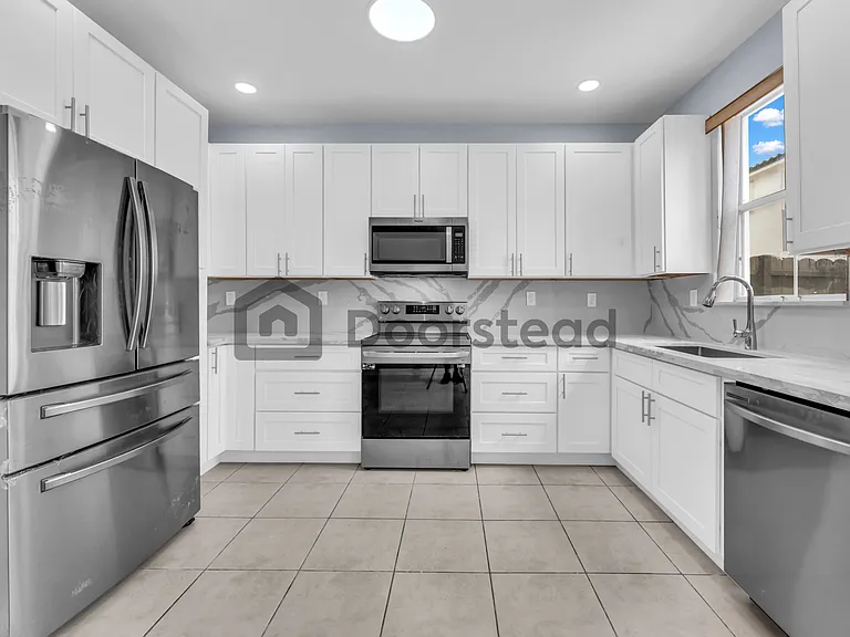 5610 NW 107th Ave #1314 — Photo 10