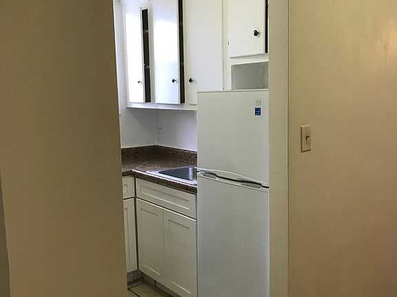 4th image of 180 Beach 117th St APT 2H