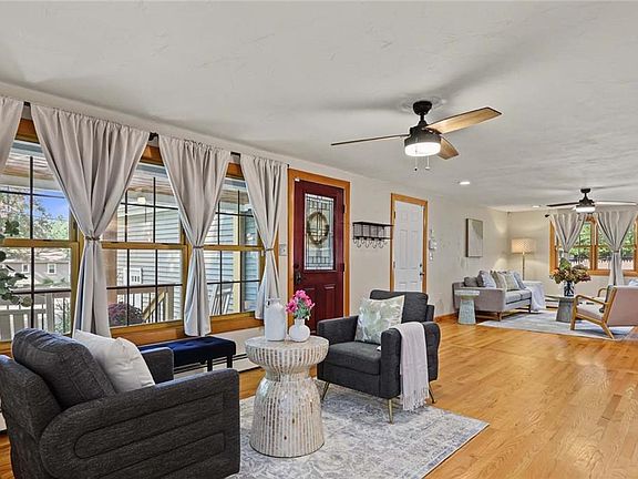5th image of 6 Lake View Cir