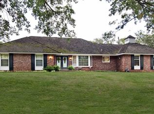 5100 SW Redbud Ln, Topeka, KS 66606