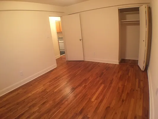 Rented by Kew Forest Realty Inc | media 11