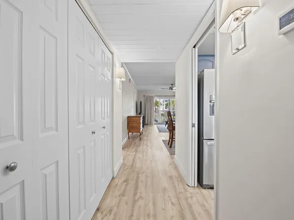 2871 N OCEAN Boulevard #D210, Boca Raton, FL 33431