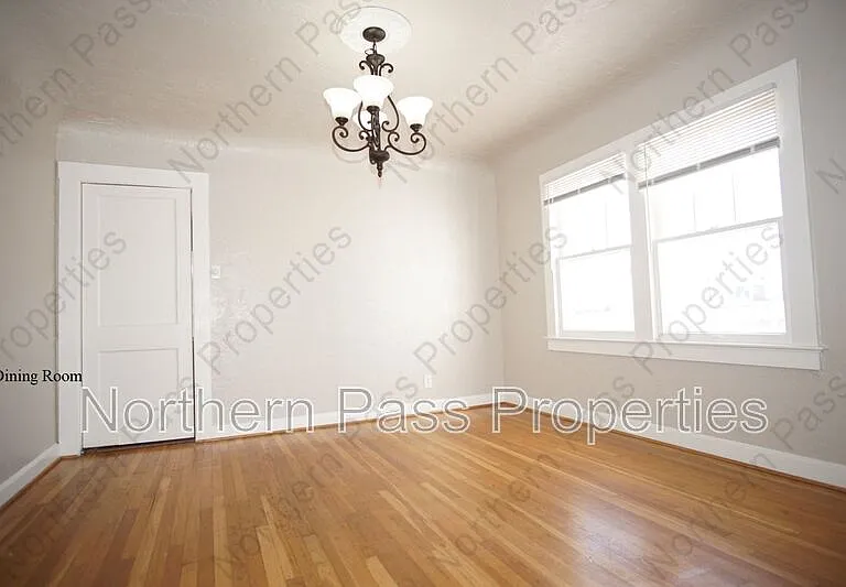 4424 Cambridge Ave — Photo 5