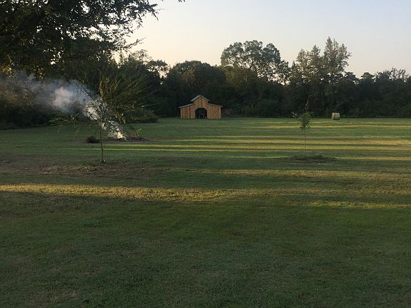 3rd image of 10174 Valley View Ln
