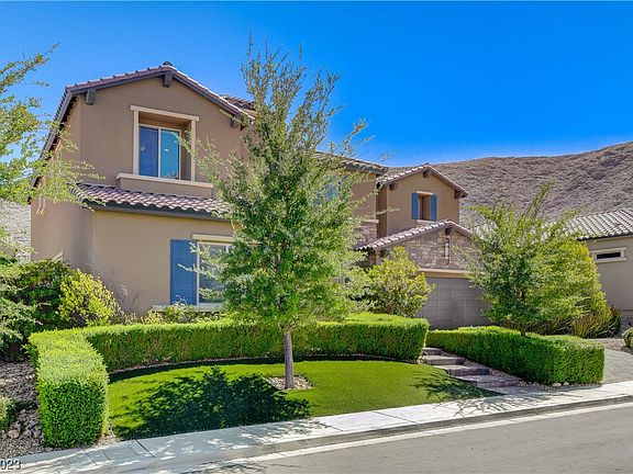 3rd image of 3707 Royal Fortune Dr