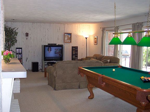 4th image of 6208 Waterway Dr
