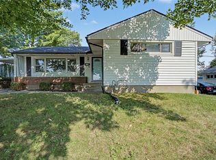 132 Circle Dr, Fairborn, OH 45324