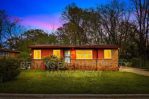 6715 Court N Photo 1 6715 Court N Photo 1