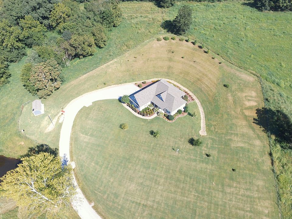 1st image of 775 Ella West Cir