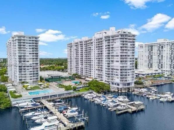 18081 Biscayne Blvd Unit 702, Aventura, FL 33160
