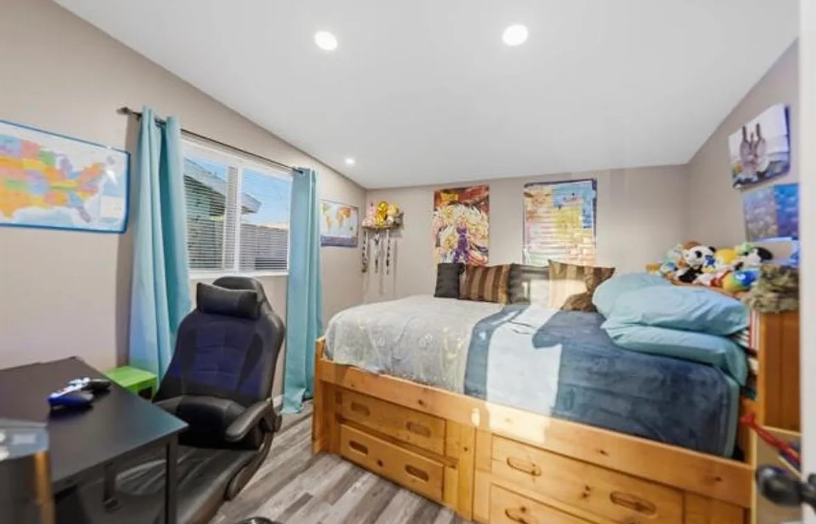 2 bed, 456 sqft, $2,700 — Photo 4