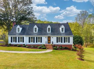 327 Hans Hill Dr, Madison Heights, VA 24572