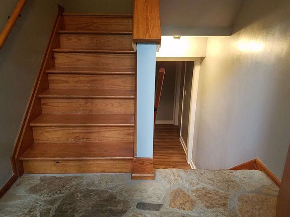 4th image of 6906 Speese Dr