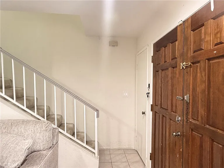 2612 W Grand Ave #C — Photo 16