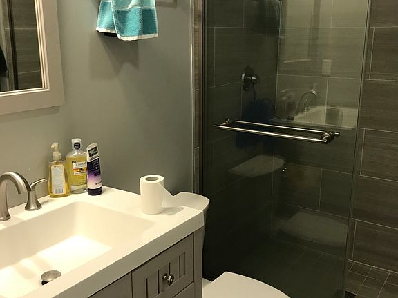 4th image of 273 Parker Hill Ave #2