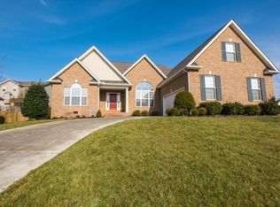 11329 Lancaster Ridge Dr, Knoxville, TN 37932