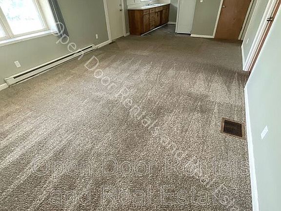 2nd image of 1612 W Quincy St APT 1
