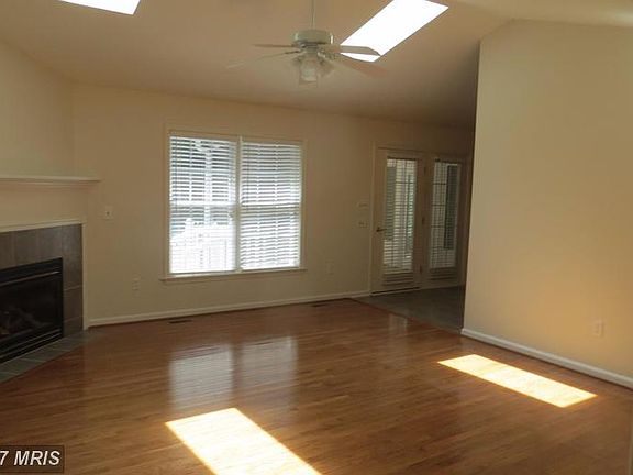 Vault Ceiling Living Rm