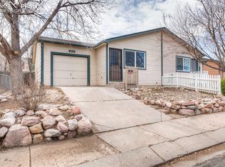 2068 Copper Creek Dr, Colorado Springs, CO 80910