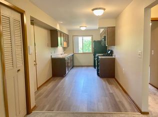 1970 Burton St SE #37, Grand Rapids, MI 49506