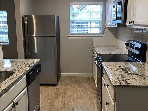 3rd image of 504 NE 18th St