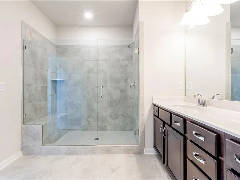 1662 Mountain Top Ln — Photo 24
