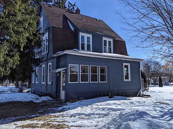 3rd image of 204 Nye St