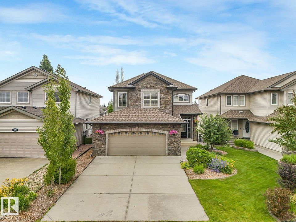 1st image of 70 Summercourt Rd