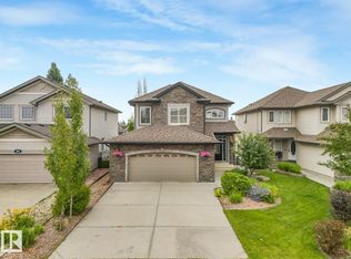 70 Summercourt Rd, Strathcona County, AB T8H 2V9