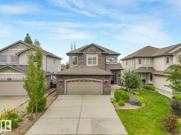 70 Summercourt Rd, Strathcona County, AB T8H 2V9