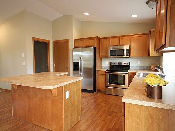 2nd image of 6486 Trigg Woods Ln