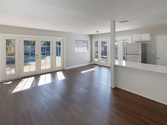 3rd image of 5202 Lake Howell Rd