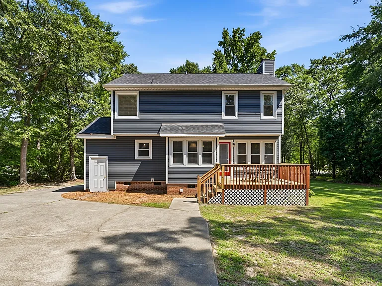 401 Redpath Dr — Photo 43